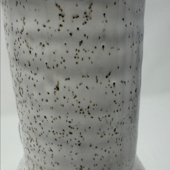Elegant Speckled Ceramic Vase Home Decor - Picture 6 of 10